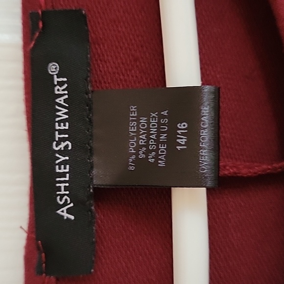 Bundle 5 items for $40 sale - Picture 3 of 4